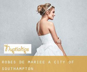 Robes de mariée à City of Southampton