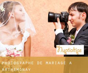 Photographe de mariage à Arthémonay