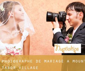 Photographe de mariage à Mount Tabor Village